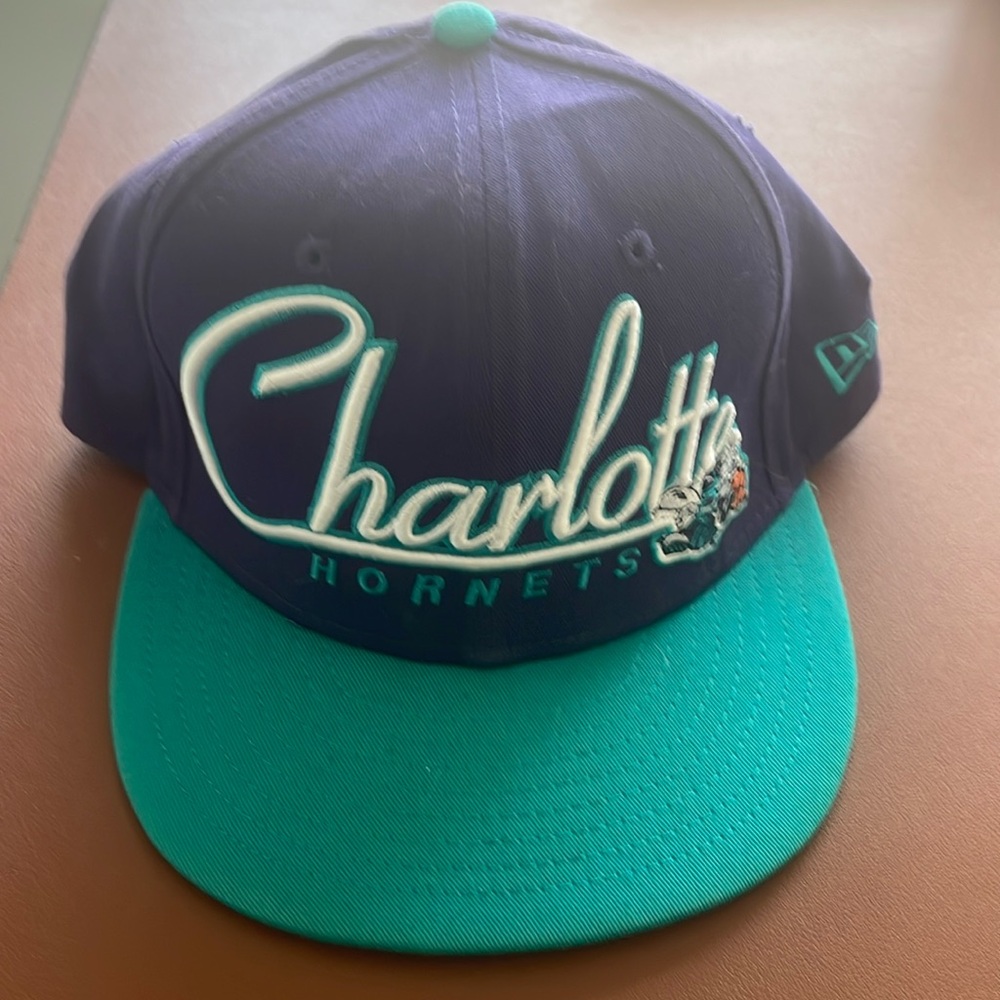 New Era Charlotte Hornets Purple Snapback cap
